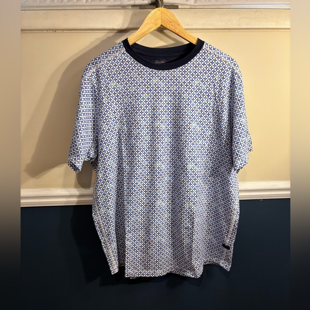 Good Man Brand Navy and White Geometric Tee, Men’s size XXL